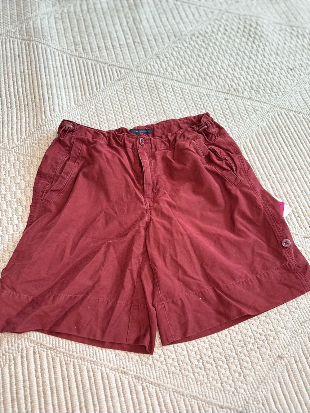 The Limited Burgundy Cargo Shorts Women’s Size S
